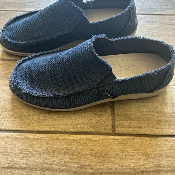 CROCS Men's Dark Blue Canvas Slip-On Loafers - Picture 2 of 7